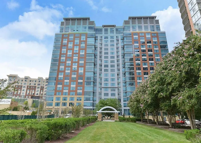 Ovation At Park Crest By Bridgestreet Hotel Tysons Corner