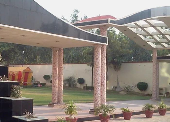 Krishna Continental Hotel Mahabaleshwar