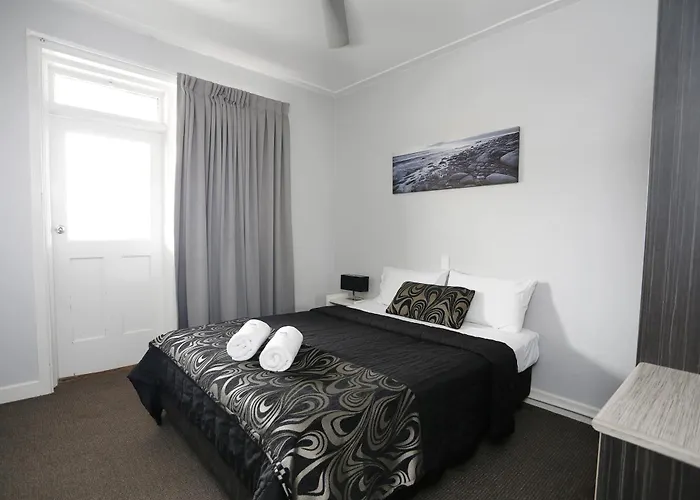 The Lakes Hotel Entrance
