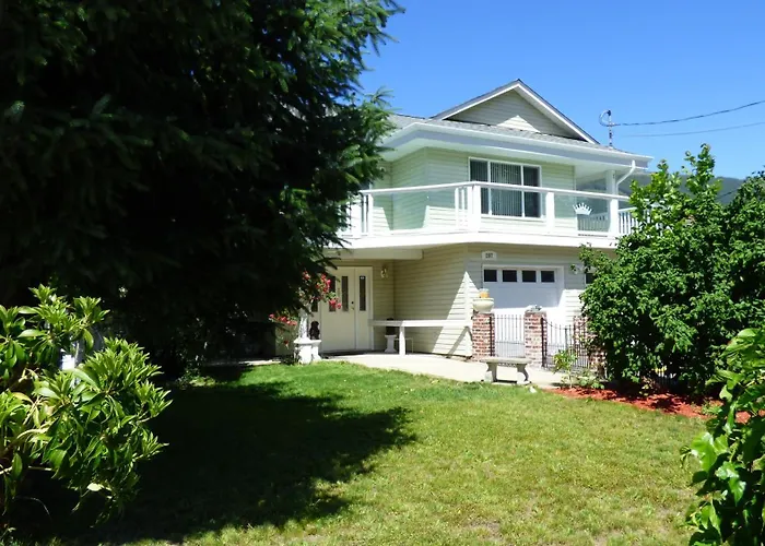 Crown House B&B Lake Cowichan