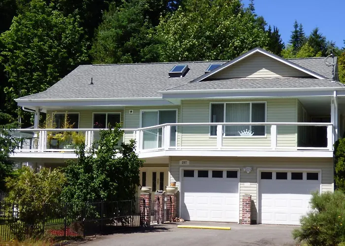 Crown House B&B Lake Cowichan