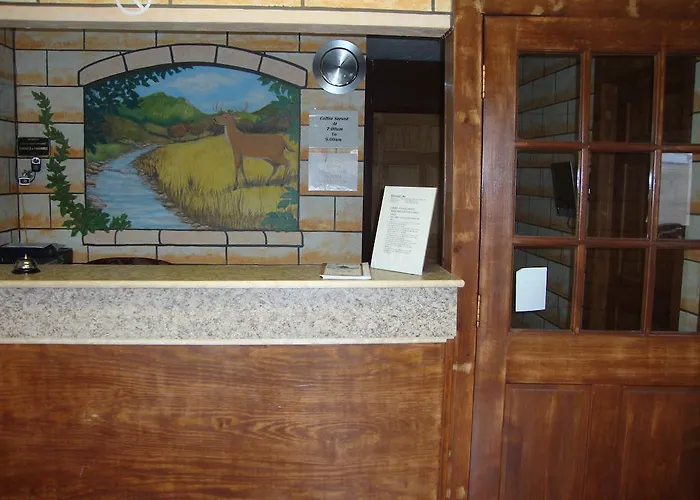 Economy Inn Crossville