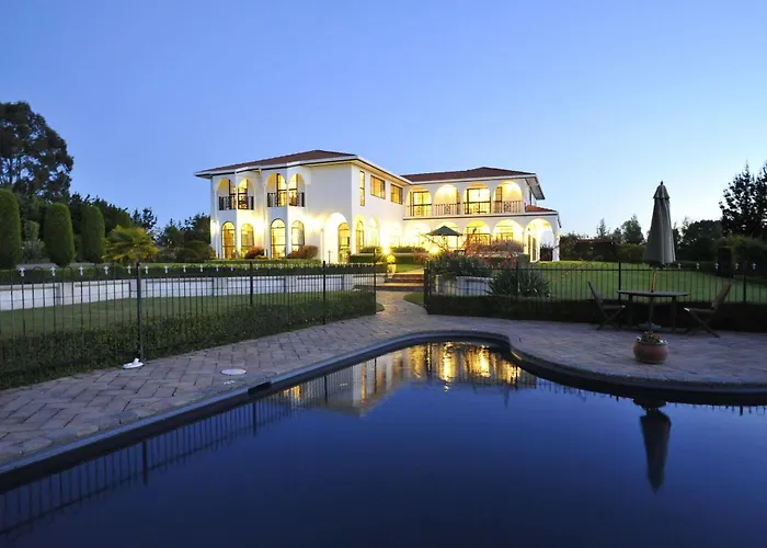 The Pillars Retreat Bed & Breakfast Taupo