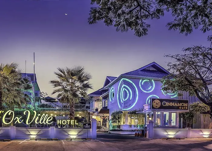 Oxville Hotel Padang 
