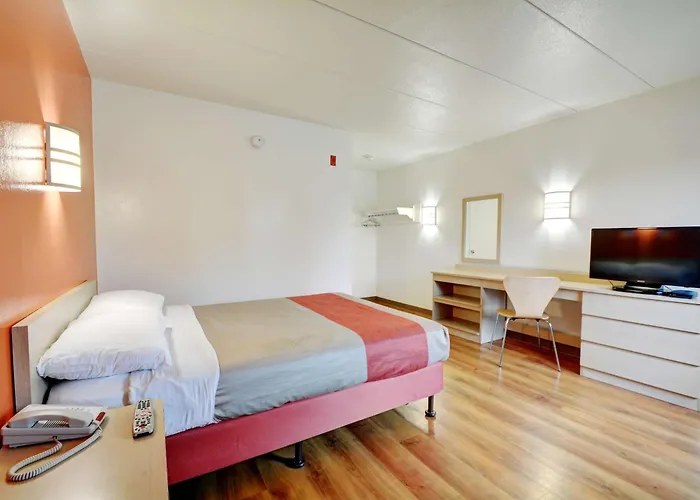 Motel 6-Seekonk, Ma - Providence East