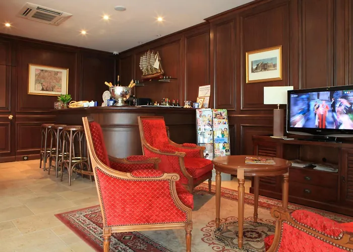 Amiral Hotel Paris
