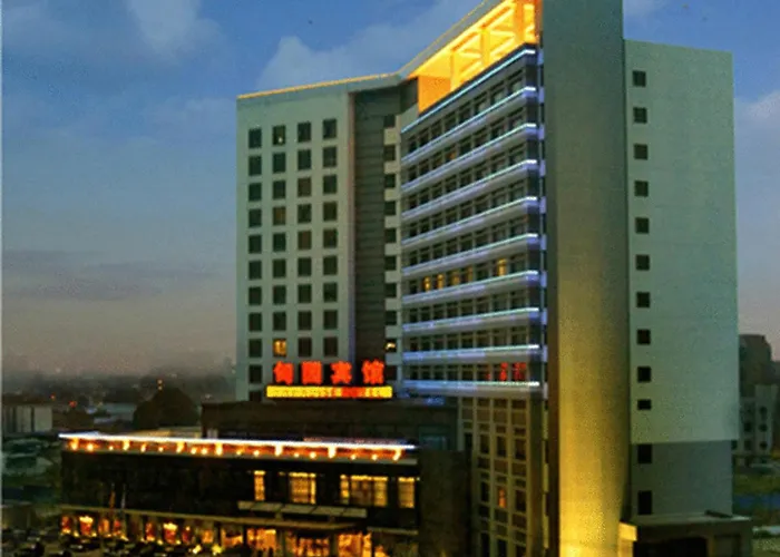 Paradise Hotel Shanghai