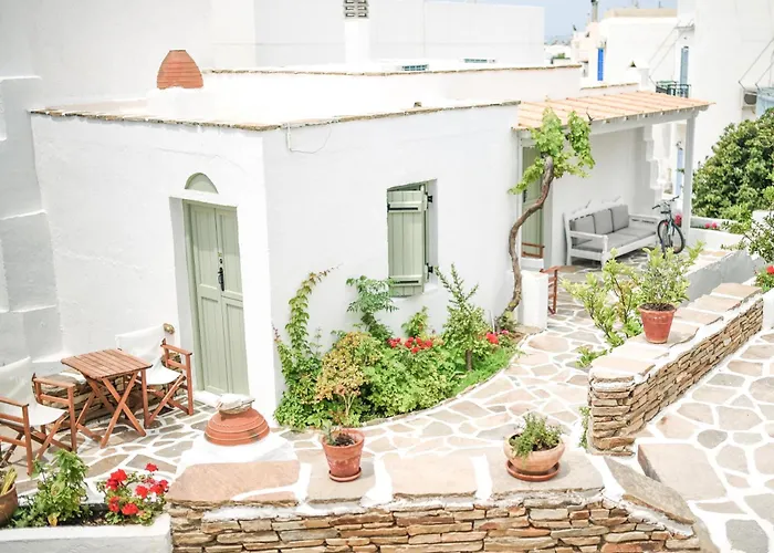 Nastasia Village Naxos City