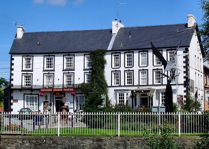 Neuadd Arms Hotel Llanwrtyd Wells