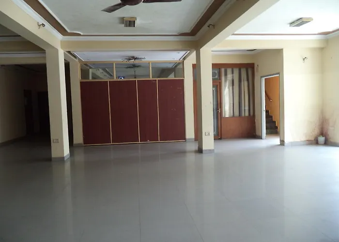 Hotel Viren International Agra 