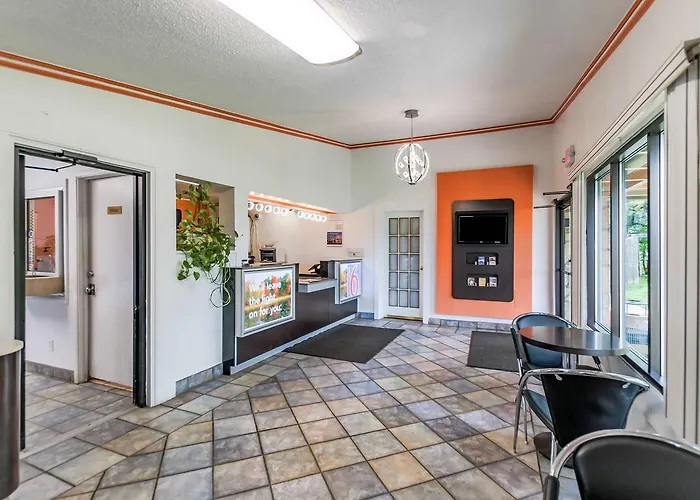 Motel 6 Kalamazoo