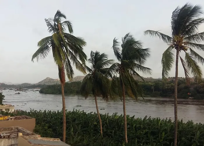 Riverside Homestay Hampi