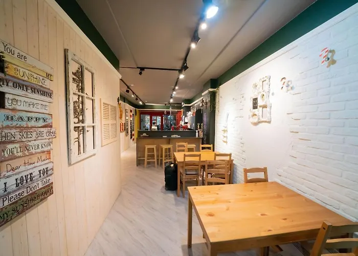 Fairytale House Bed and Breakfast Tainan