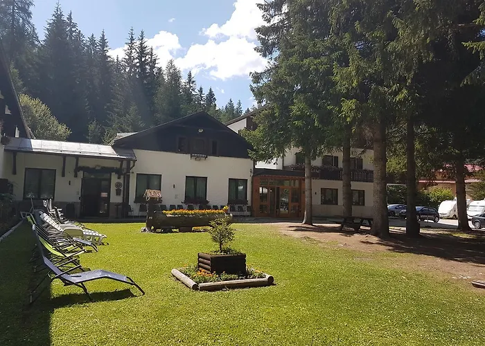 Casa Alpina Dobbiaco Hotel