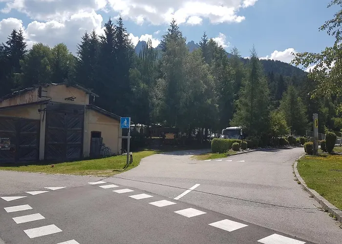 Casa Alpina Dobbiaco Hotel