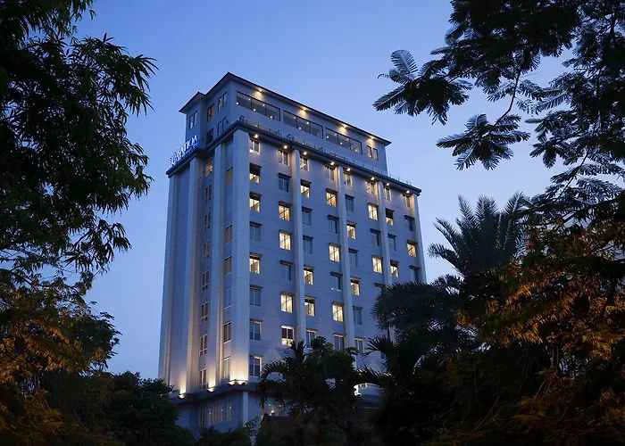 Batiqa Hotel Darmo - Surabaya