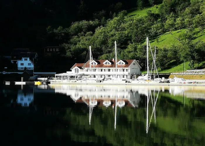 Hotel Flam Marina