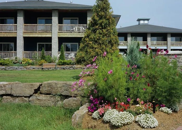 Highlands Four Season Resort Calabogie