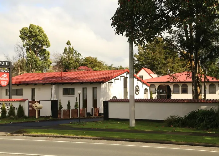Papakura Motor Lodge & Motel