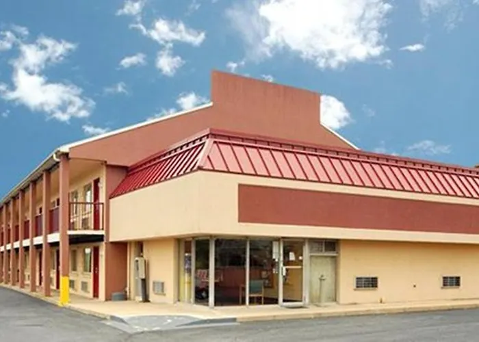Econo Lodge Northeast Reading