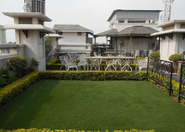 Hotel Pradeep Varanasi