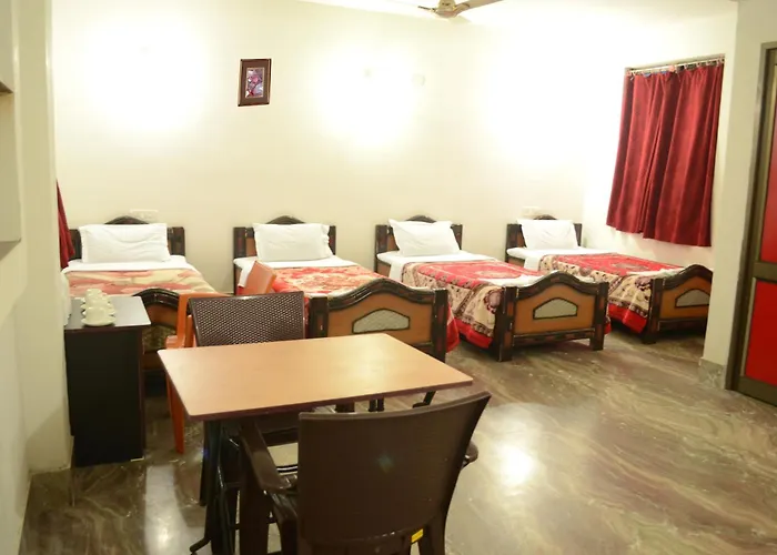 Alok House Hotel Bodh Gaya