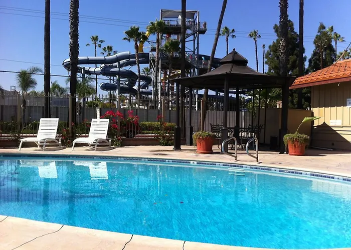 Best Inn & Suites Buena Park