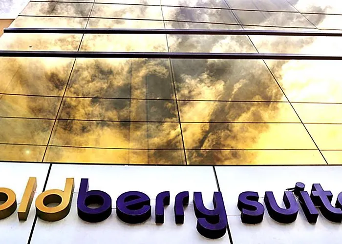 Goldberry Suites & Hotel Mactan Lapu-Lapu City