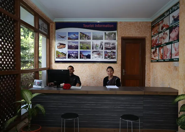Hotel Peninsula Pokhara