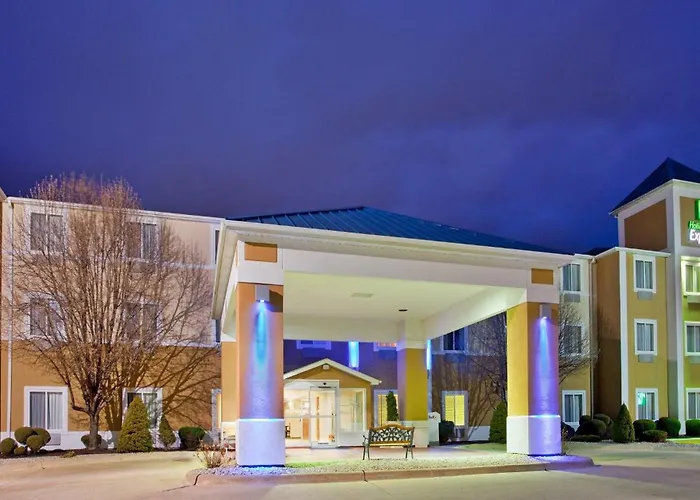 Baymont By Wyndham Kirksville University Area