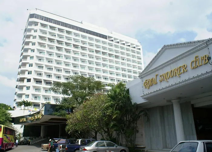Royal Twins Palace Hotel Pattaya
