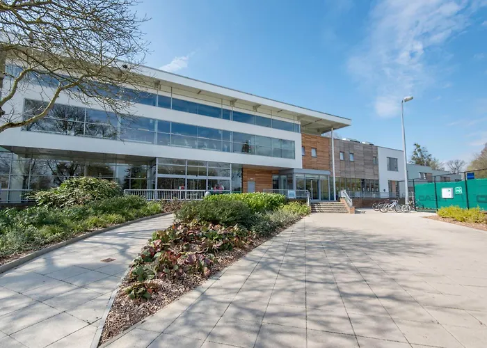 Bisham Abbey National Sports Centre Hotel Marlow 