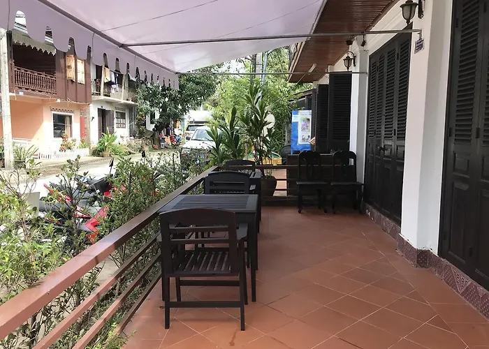 Luang Prabang Oudomlith Villa & Travel