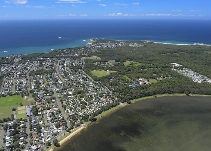 Nrma Canton Beach Holiday Park Toukley