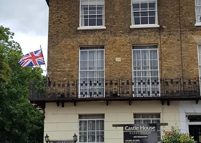 Castle House Guest House Dover