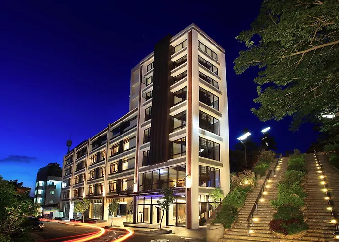 Lealea Garden Hotels - Moon Lake Yuchi