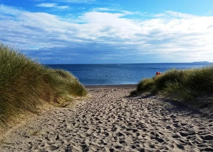 Victoria Guest Accommodation & Studio Apartments Pwllheli