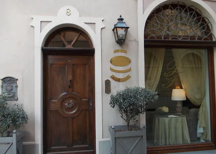 Palazzo Finati Bed & Breakfast Alba 
