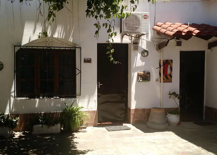 Residencia Leones de Castilla Asunción