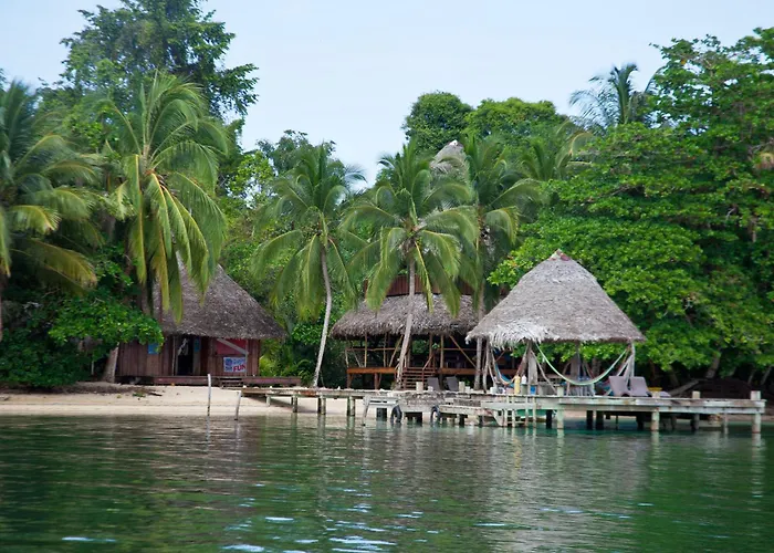 Al Natural Resort Bocas del Toro