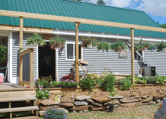 No View Farm Bed & Breakfast Rumford