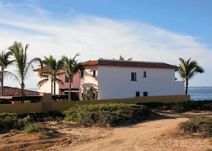Cerritos Beach Inn El Pescadero 