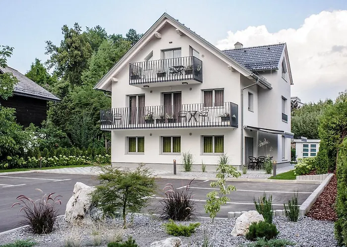 Apartments Villa Tatiana Bled