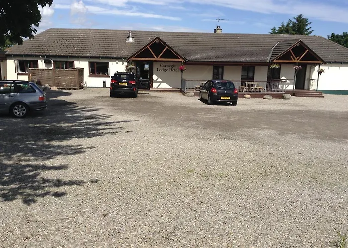 Carnegie Lodge Tain