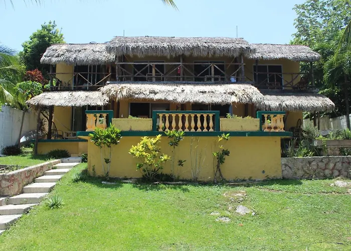 Amigos Hotelito Bacalar