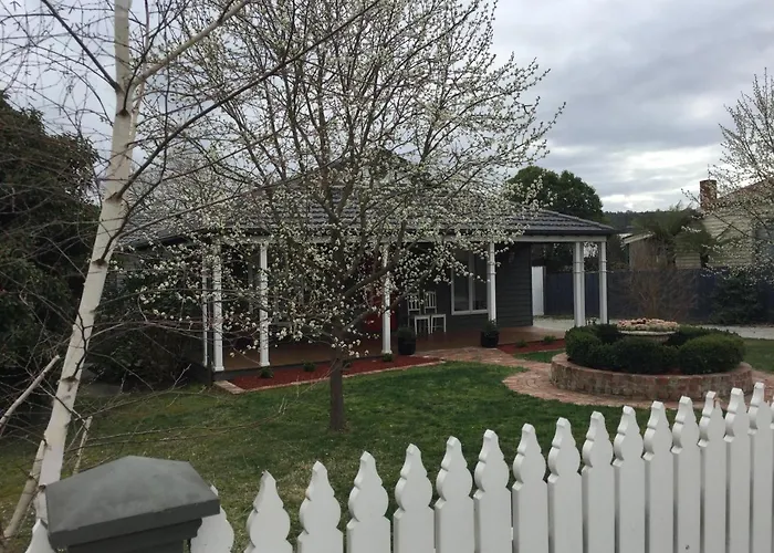Pomegranate Guest House Healesville