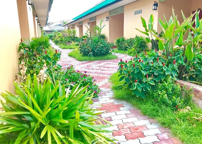 Huan Soontaree Hotel Ban Phe