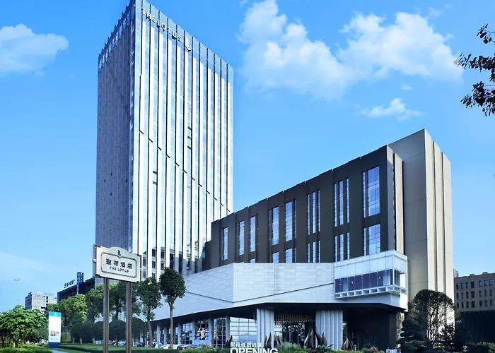Chongqing The Lotus Hotel
