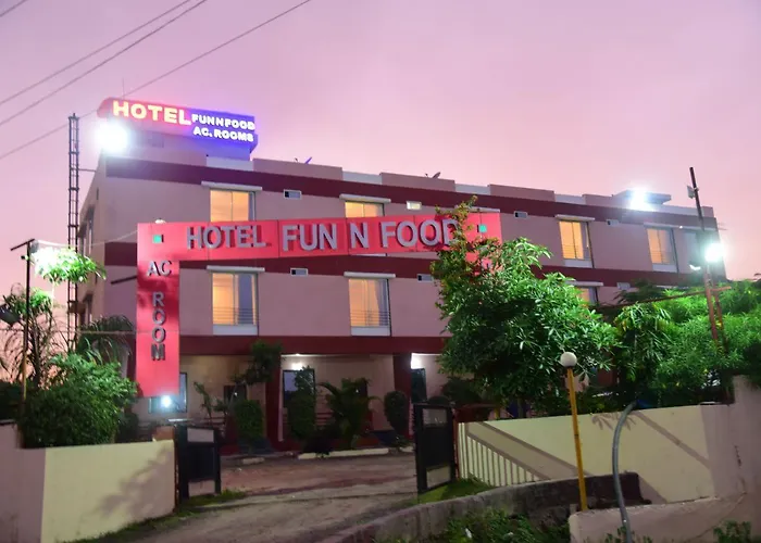 Hotel Fun N Food Dhar