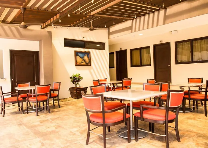 Hotel El Viejo Inn Chinandega